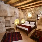 Under Cave Cappadocia فندق