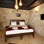 فندق Under Cave Cappadocia 3*