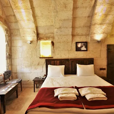 Under Cave Cappadocia ホテル ウルギュップ