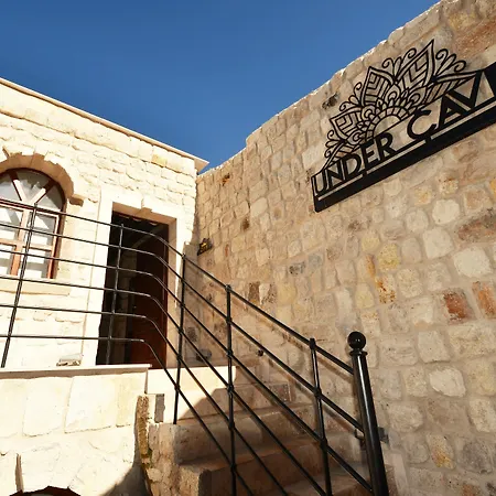 酒店 Under Cave Cappadocia 3*
