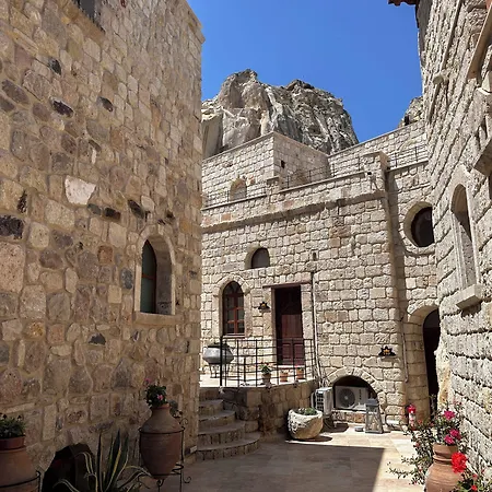 Under Cave Cappadocia Hotell 3*