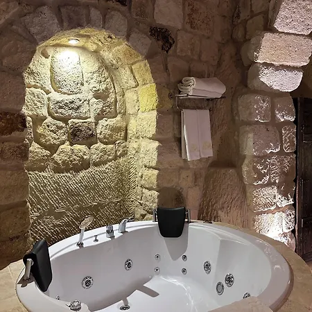 Under Cave Cappadocia Hotel *