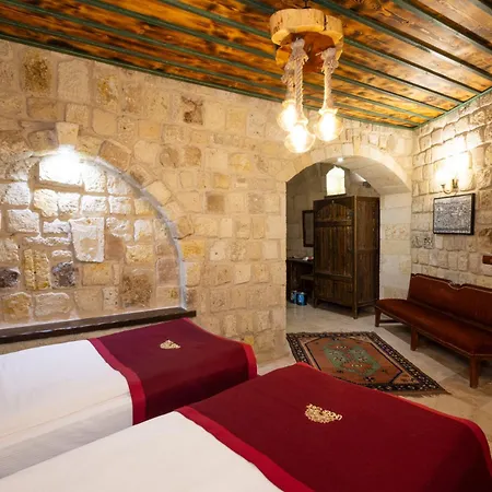 Under Cave Cappadocia 3*