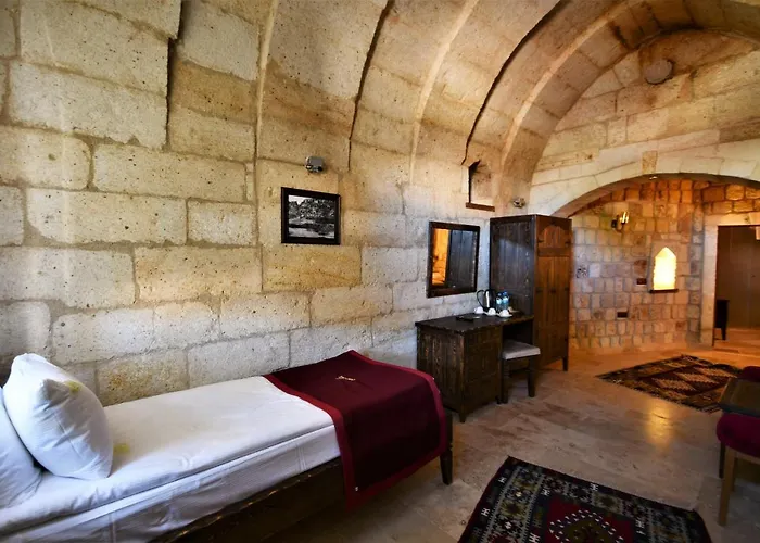 Under Cave Cappadocia * أوروغوبْ