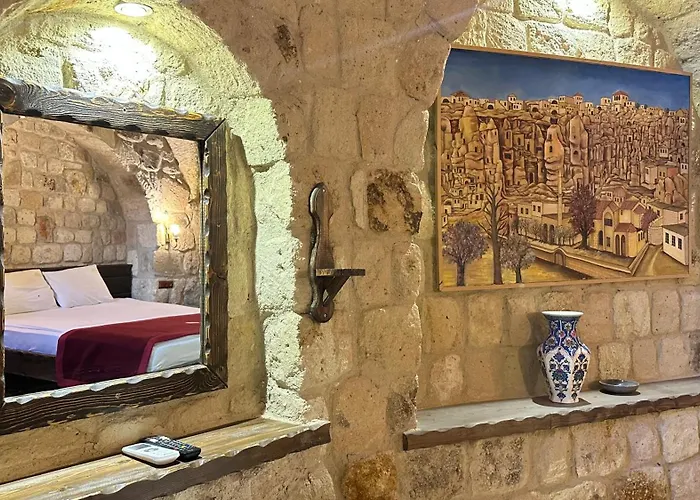 Under Cave Cappadocia * أوروغوبْ